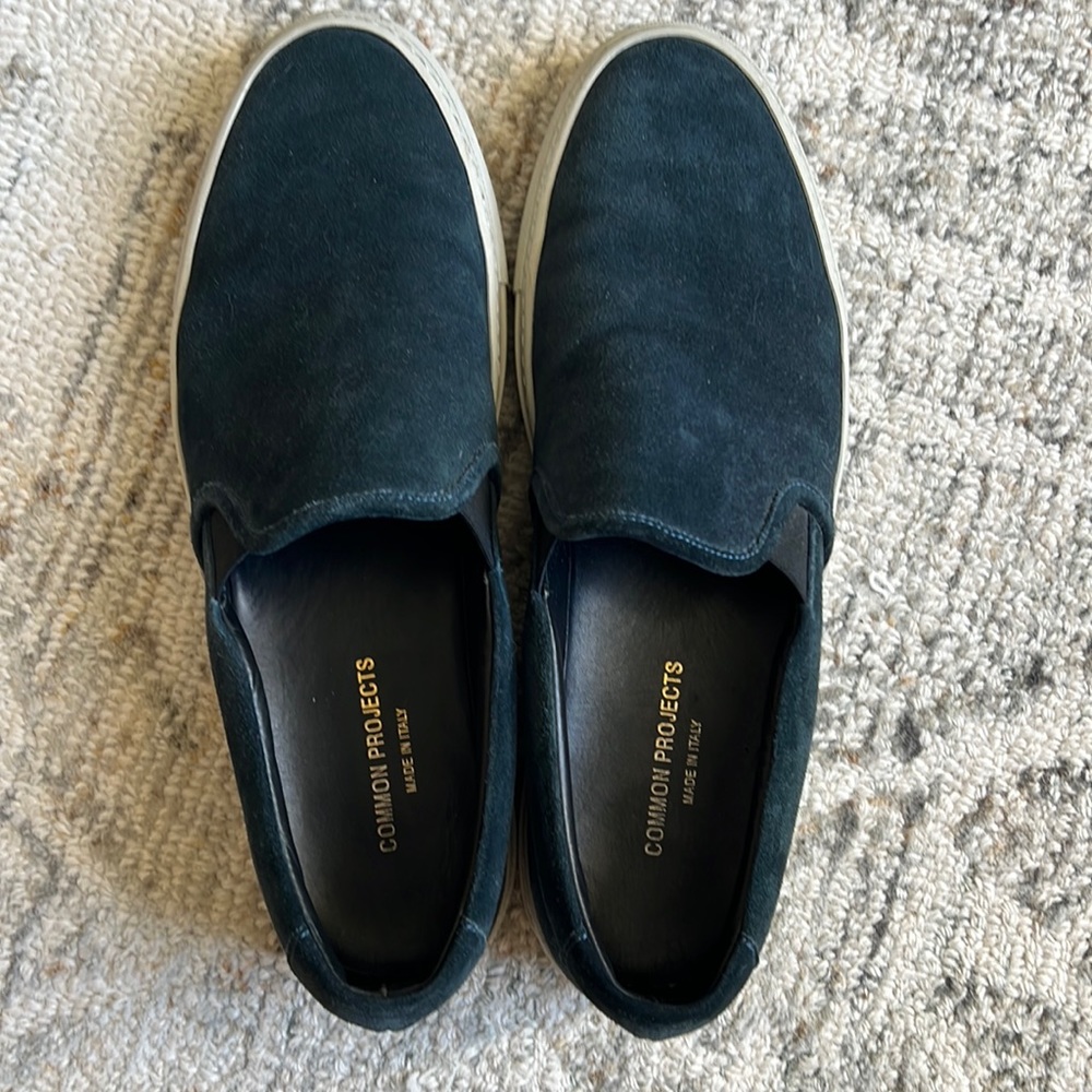Common Project Slip on Loafers - men’s size 43 - Navy suede